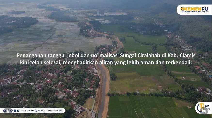 Foto: Penanganan Tanggul Jebol dan Normalisasi Sungai Citalahab di Kabupaten Ciamis