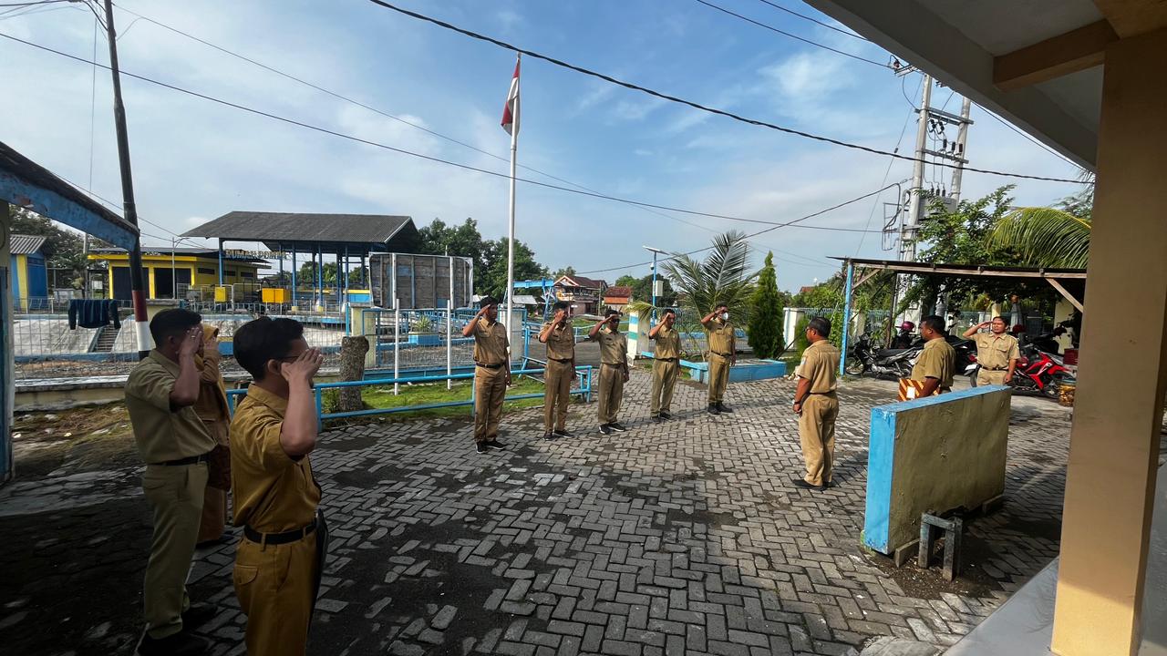 Foto: Apel Pagi UPTD Kuro Dinas SDABK Kab Lamongan