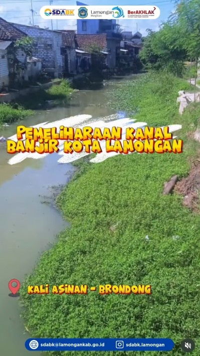 Foto: Pemeliharaan Kanal Banjir Kota Lamongan di Saluran Kali Asinan Kecamatan Brondong