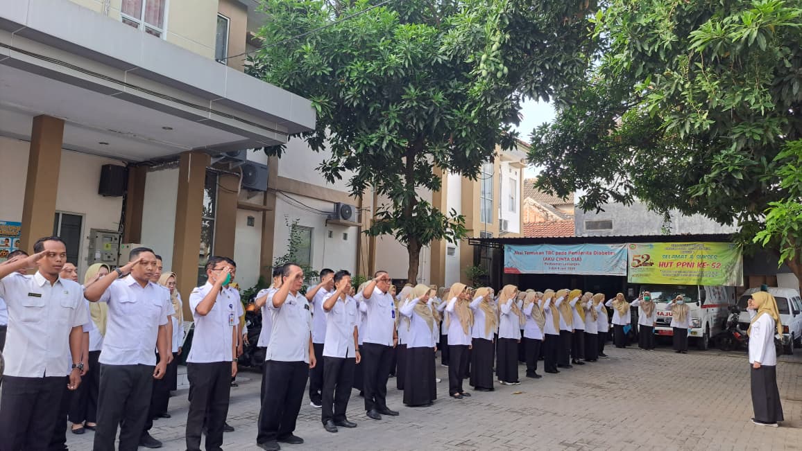 Foto: APEL PAGI STAF PUSKESMAS LAMONGAN