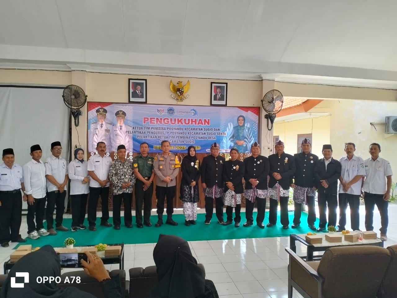 Pengukuhan ketua tim Posyandu Kecamatan Sugio dan Pelantikan Pengurus Posyandu kecamatan Sugio serta Pelantikan Ketua Tim Pembina Posyandu Desa se Kecamatan Sugio