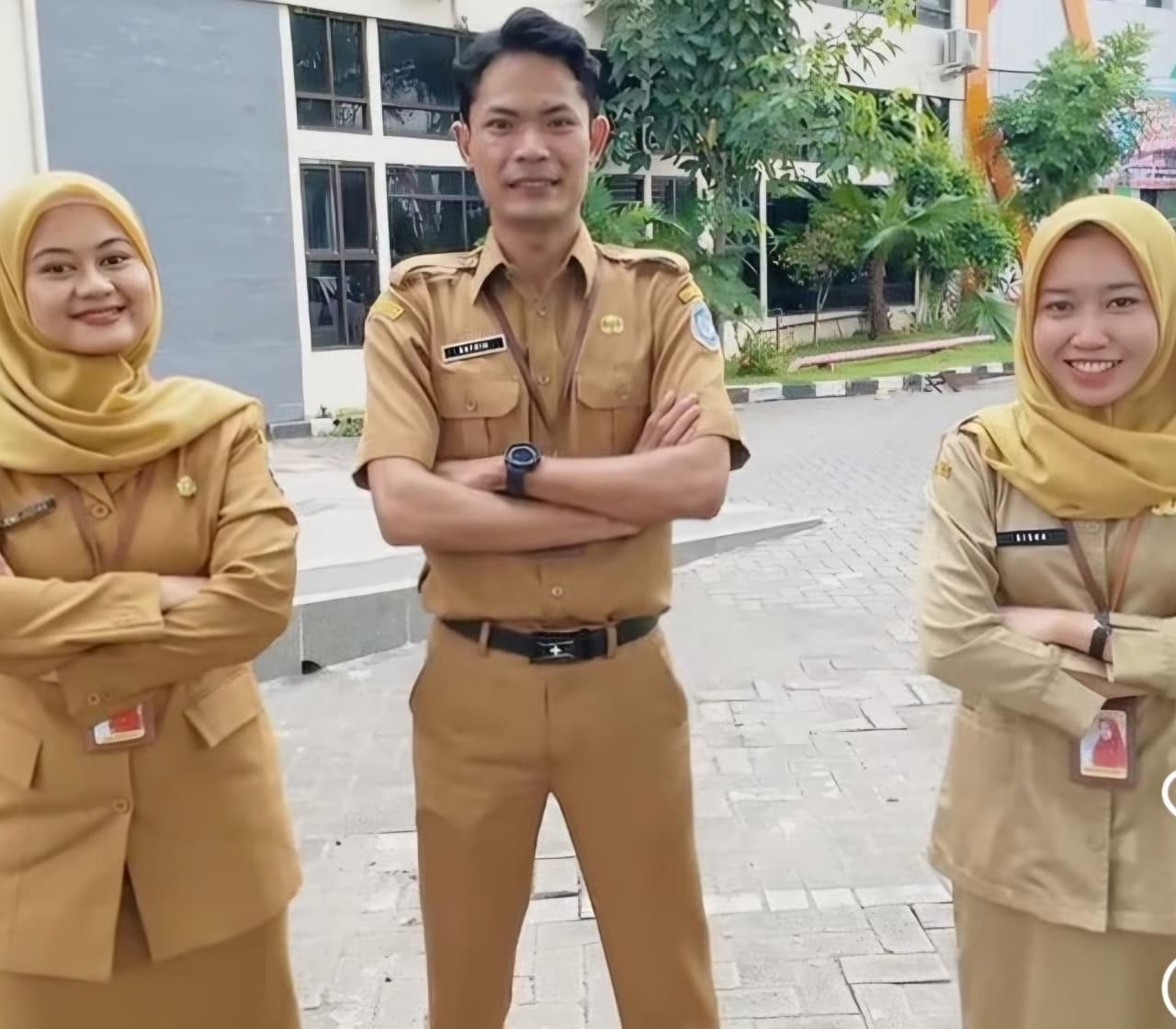 Foto: SERAGAM KERJA RSUD NGIMBANG