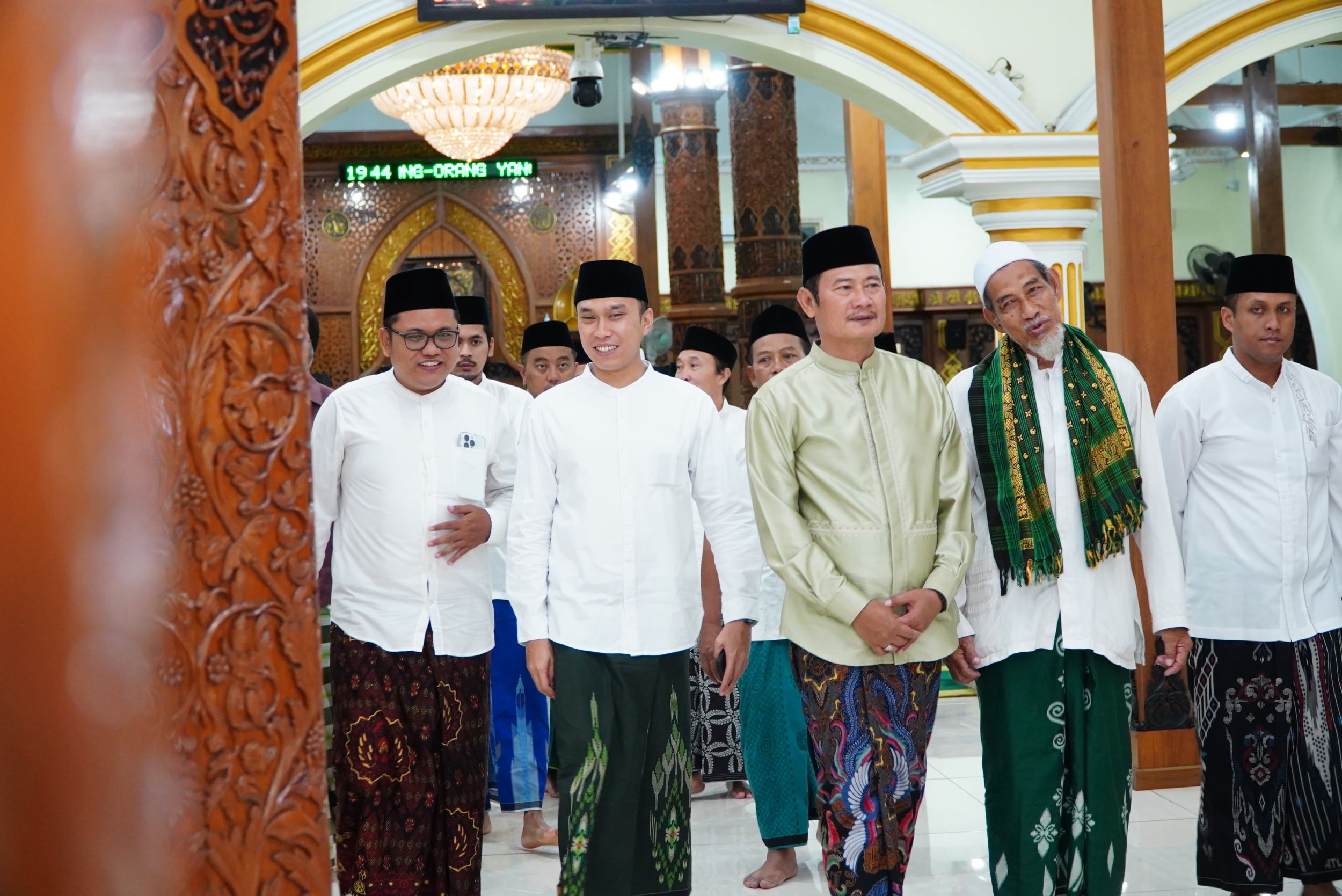 Wakil Ketua III Mengikuti Doa bersama dan Sholat Hajat Saat Malam sebelum Puncak HJL ke 456
