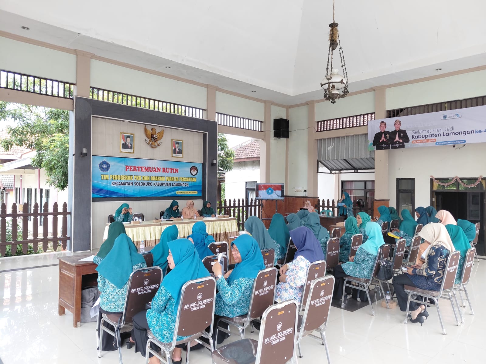 Foto: PERTEMUAN RUTIN TP PKK DAN DHARMA PERSATUAN KECAMATAN SOLOKURO
