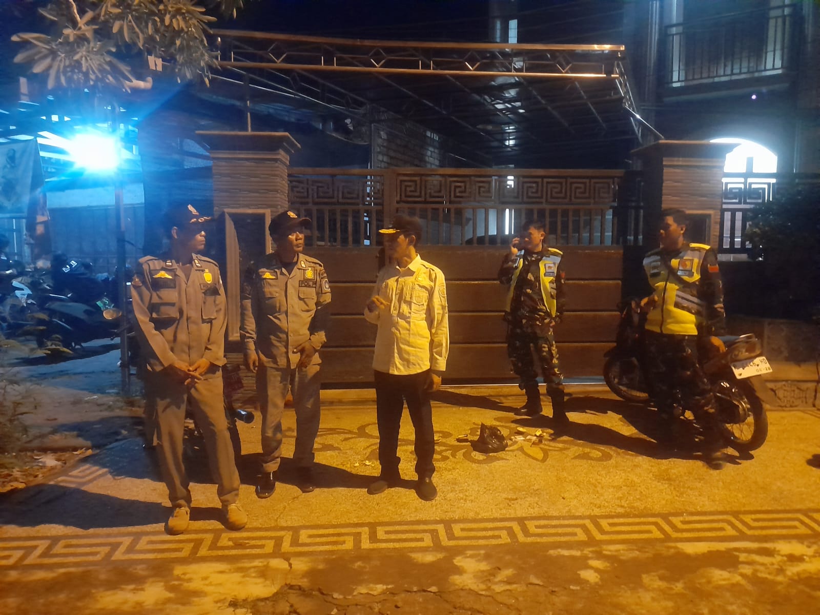 Foto: Pengamanan Malam Suro