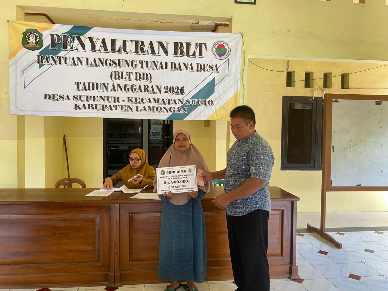 Foto: Penyaluran BLT-DD Tribulan I Desa Supenuh