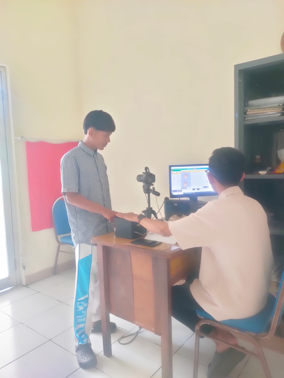 Foto: Pelayanan Adminduk Pada Libur Nasional Kenaikan Yesus Kristus
