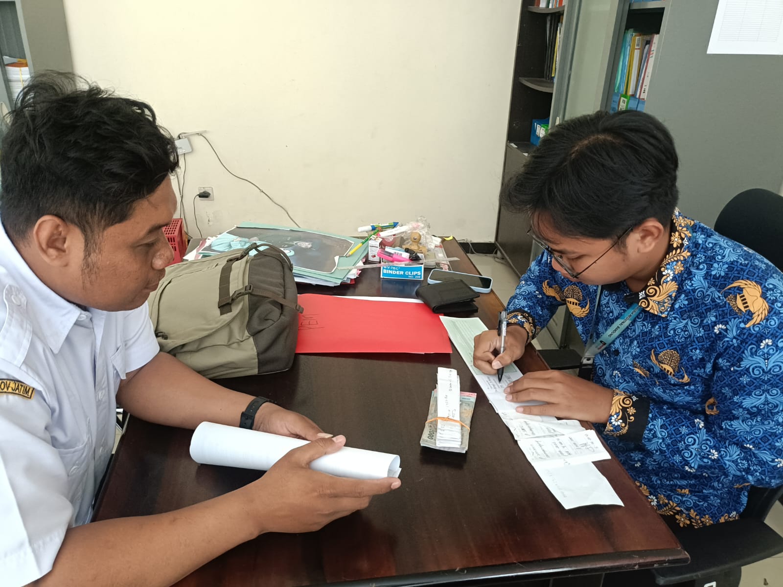 Foto: Penyetoran PBB 2026 Desa Bedingin