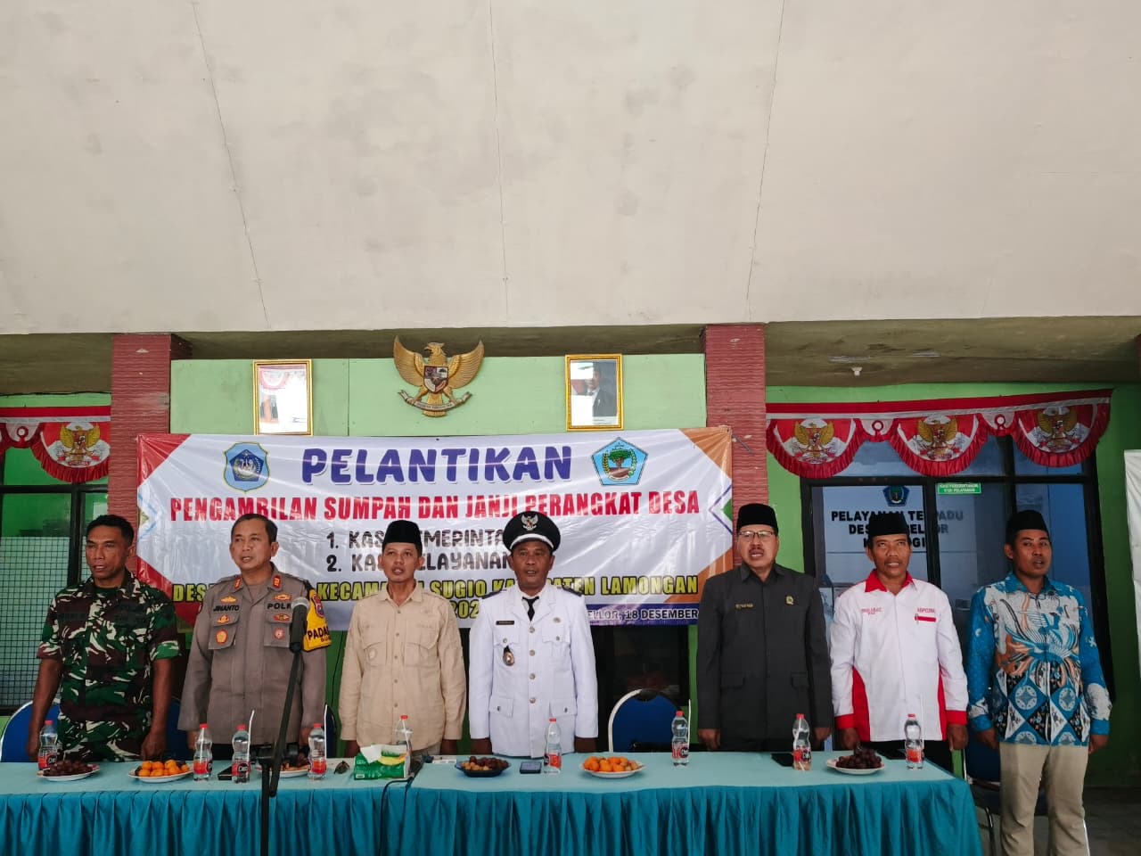 Foto: Pelantikan Perangkat Desa Jubellor