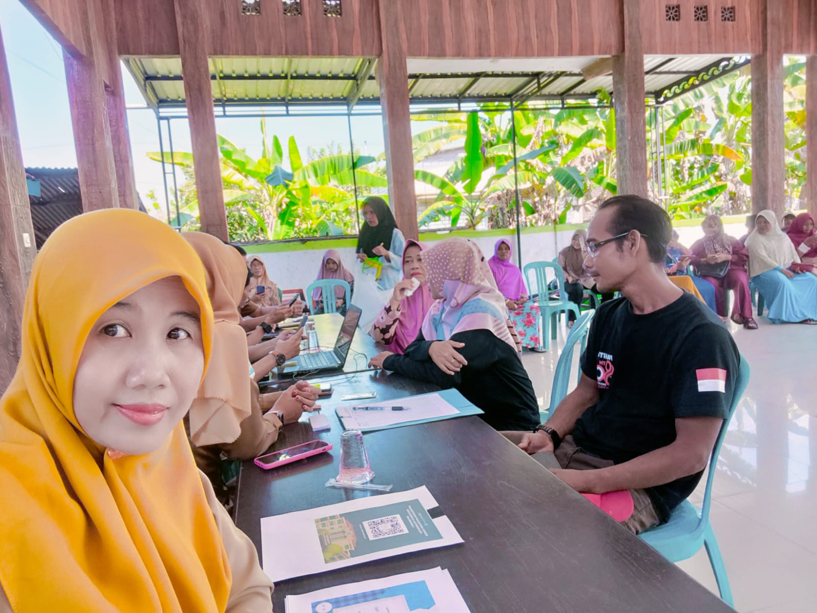 Foto: Aktivasi IKD di Balai Desa Bedingin