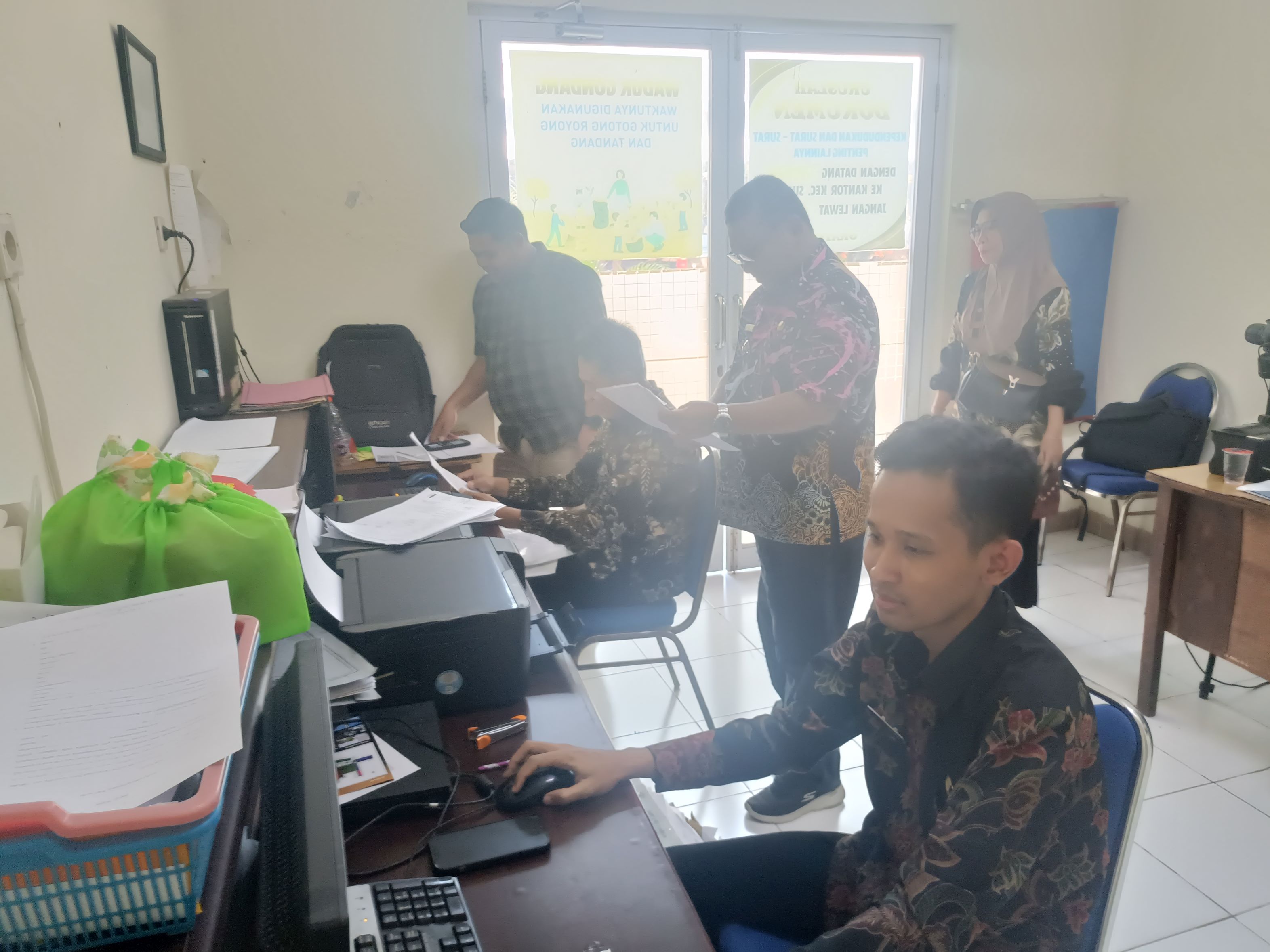 Pelayanan Prima Sepenuh Hati