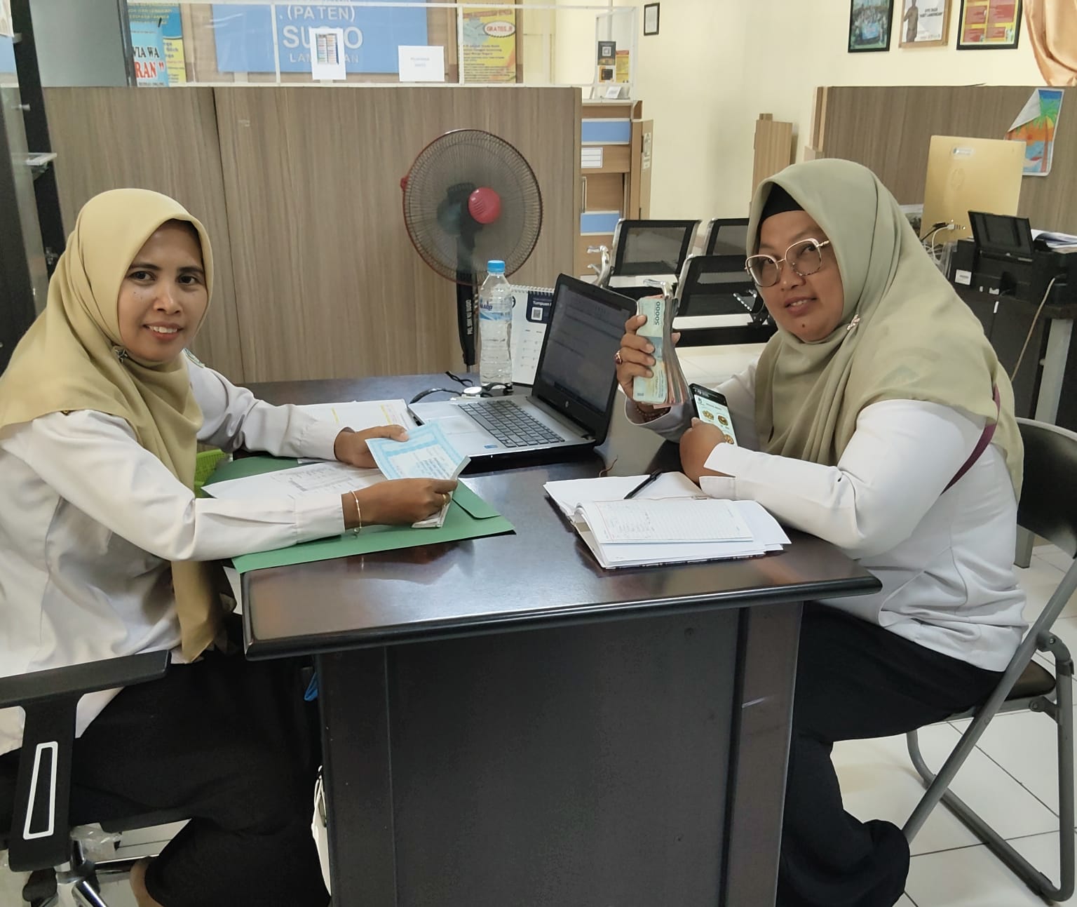 Foto: Penyetoran Baku PBB 2026 Desa Sugio