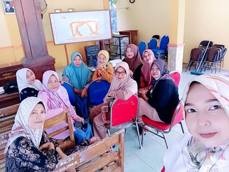 Foto: Bimtek Penguatan Kelembagaan Posyandu 6 SPM