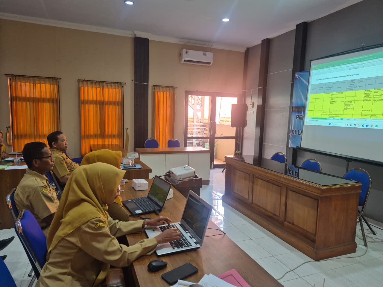 Foto: Desk Penilaian Resiko Unit Kerja