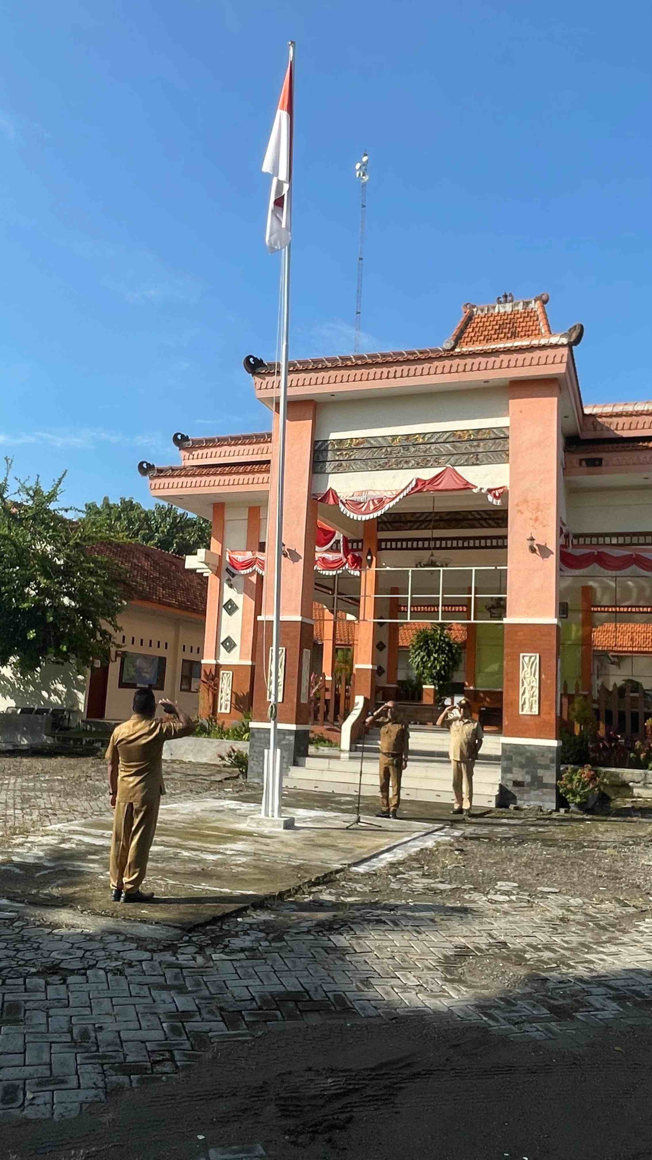 Foto: Apel Hari Senin