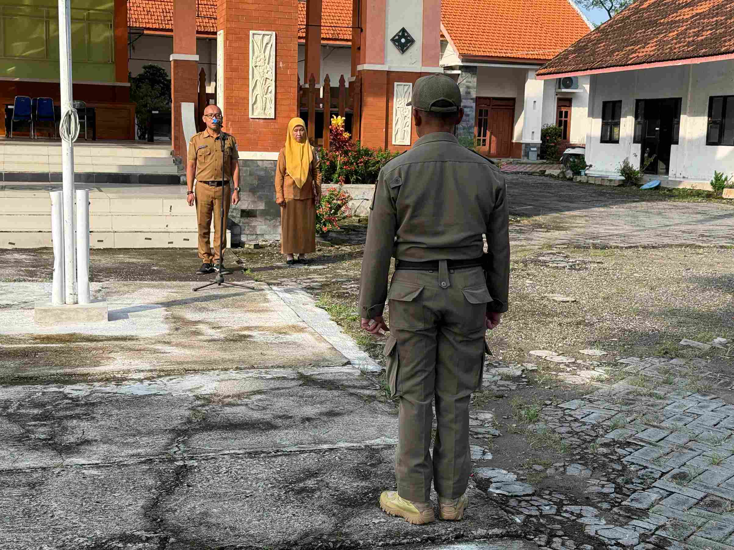 Foto: Apel Senin Pagi