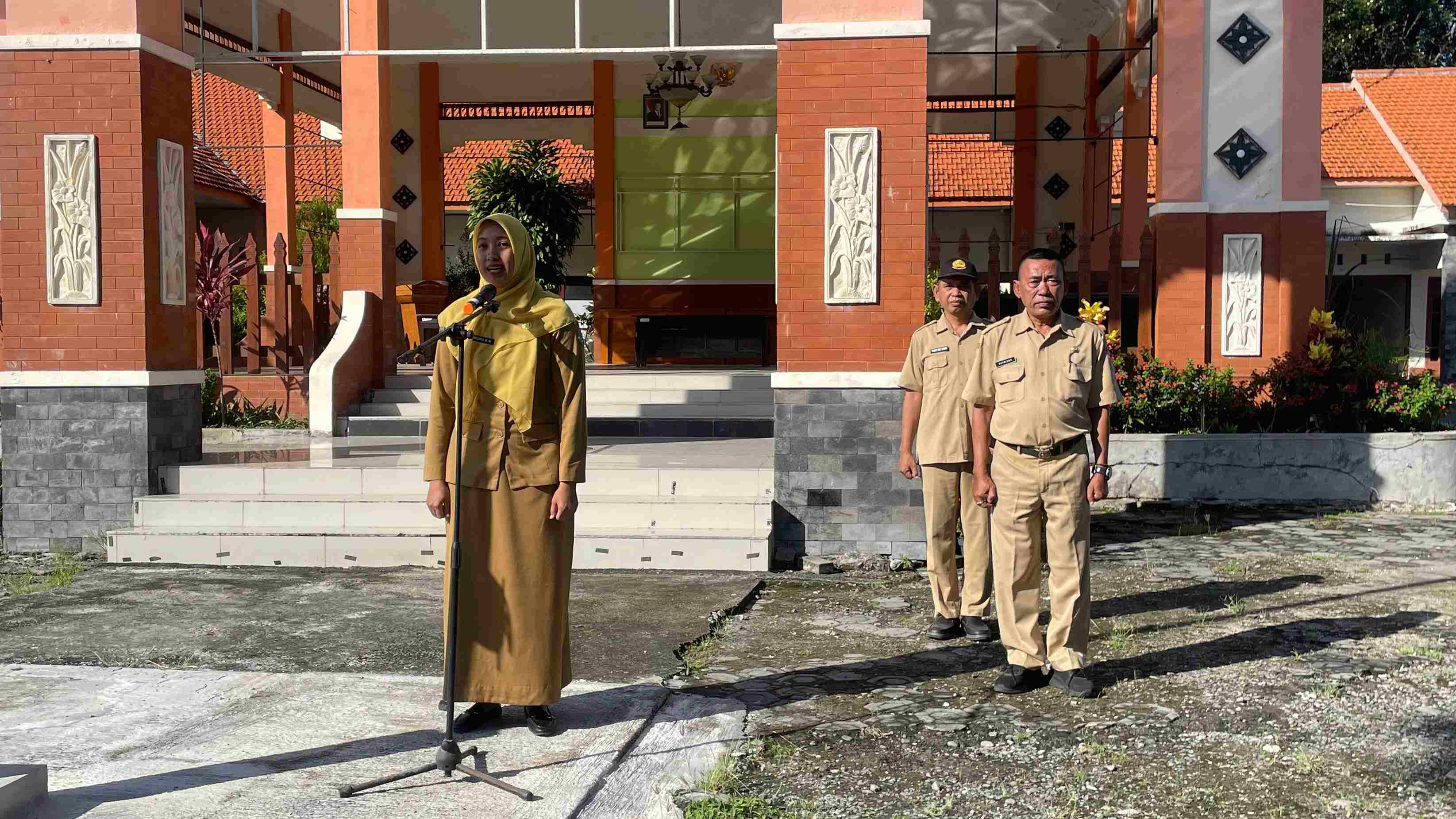 Perkenalan Kasi Pelayanan Publik