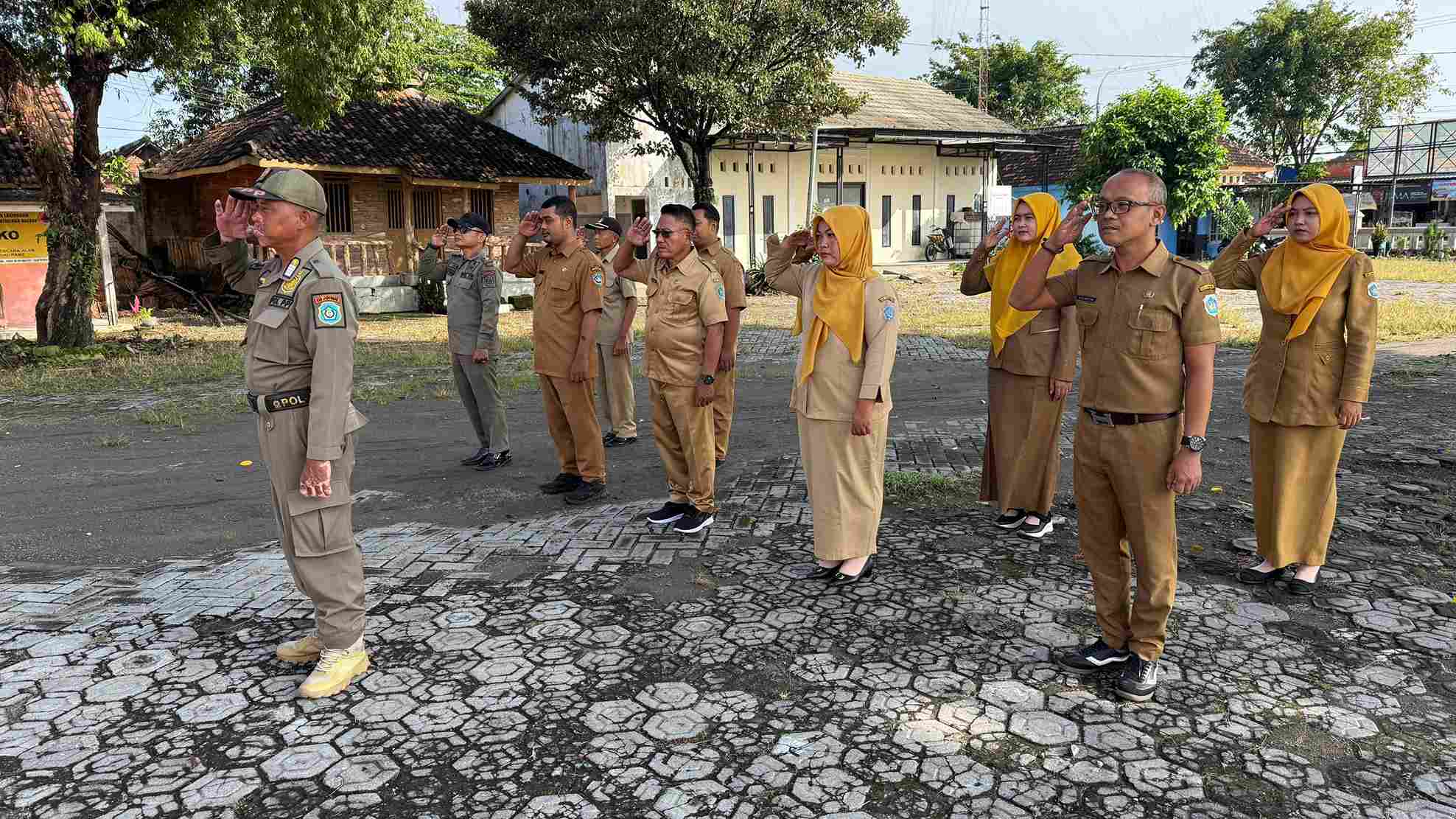 Foto: Apel senin pagi