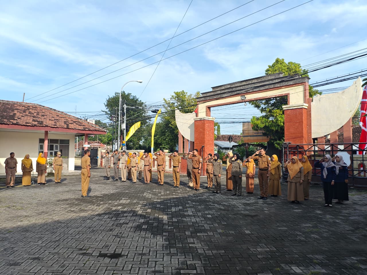 Foto: Apel Senin Pagi di Lingkungan Kecamatan (18 Mei 2026)