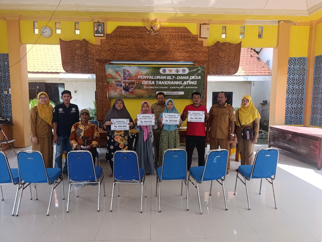 Foto: Penyaluran BLT Dana Desa Tahap I Bulan Januari–April 2026 di Desa Takeranklating (24 April 2026)