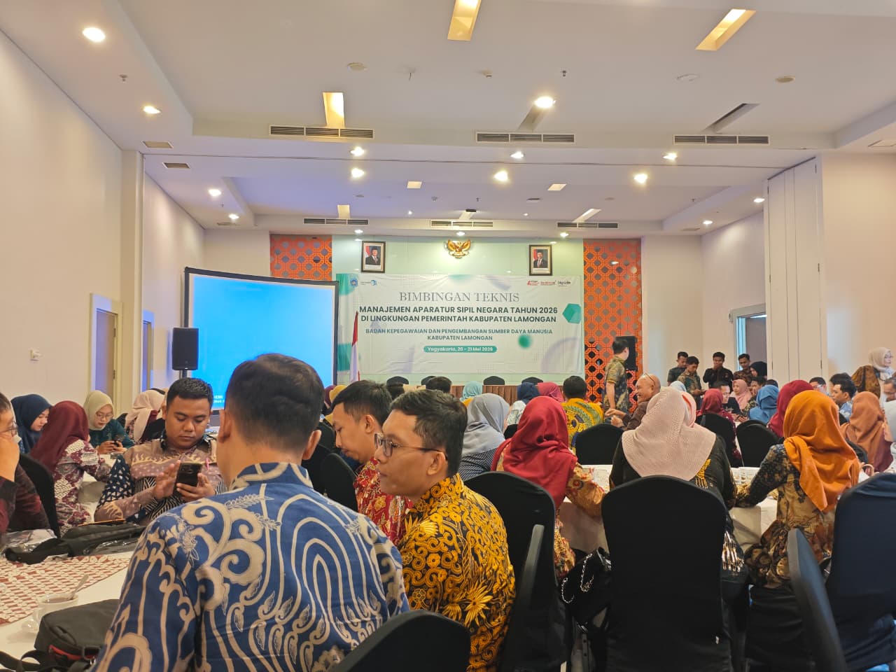 Foto: Perwakilan Kecamatan Tikung Mengikuti Bimbingan Teknis Manajemen ASN Tahun 2026