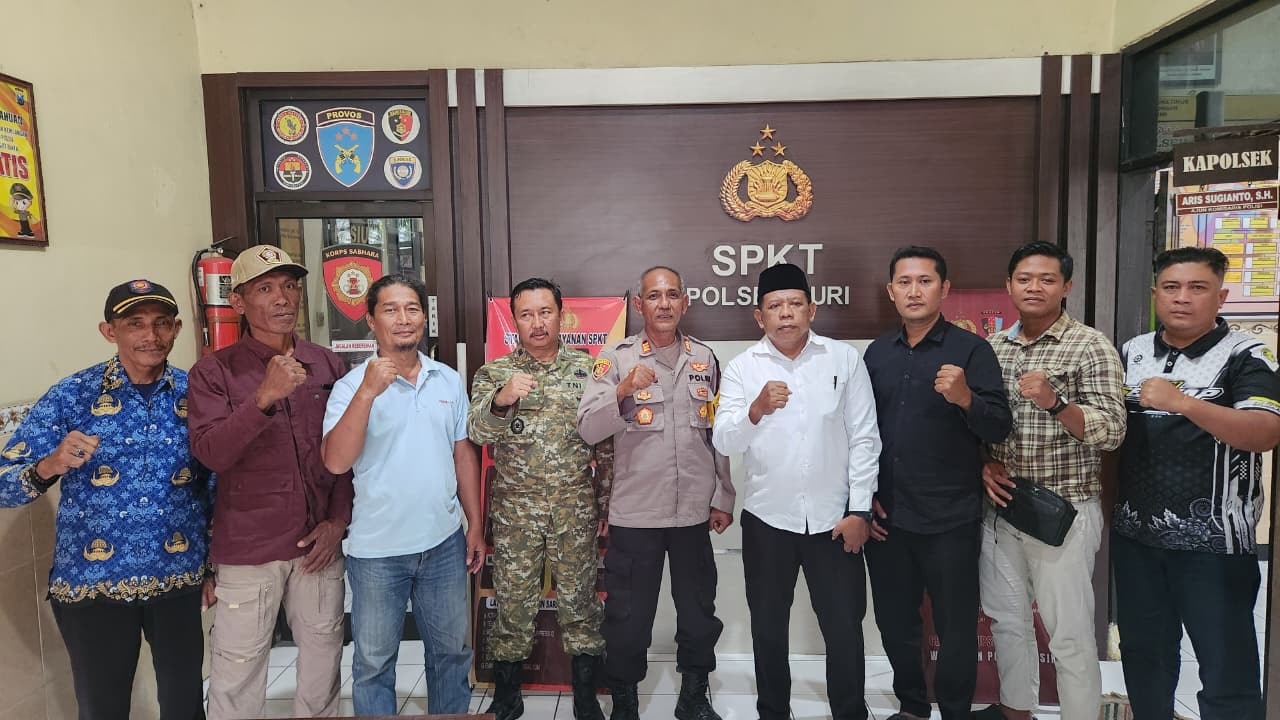Foto: KOORDINASI PENGAMANAN PENGESAHAN WARGA BARU PSHT CABANG LAMONGAN DIGELAR DI MAPOLSEK TURI
