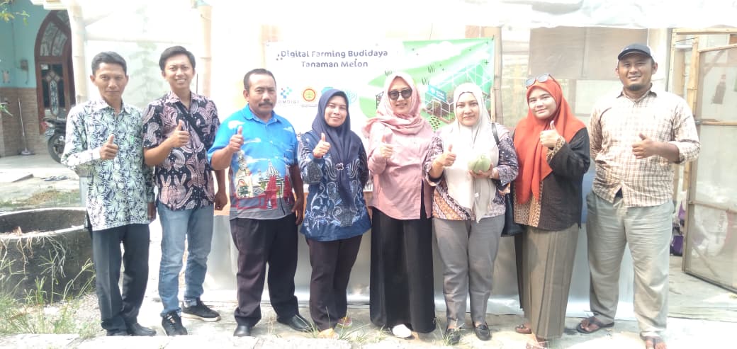 Kunjungan Kerja Sekretaris Kecamatan Turi ke Green House Melon BUMDesa Sukoanyar
