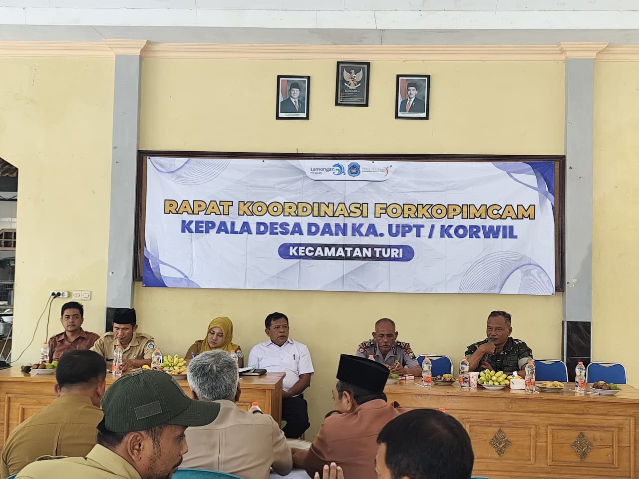 Foto: RAPAT KOORDINASI FORKOPIMCAM, KEPALA DESA, DAN UPT/KORWIL PERKUAT SINERGI DI KECAMATAN TURI