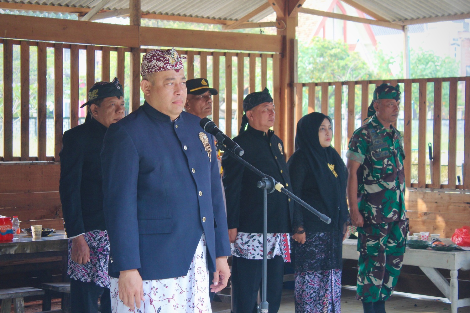 Foto: APEL ZIARAH DAN TABUR BUNGA MAKAM MBAH ALUN WARNAI PERINGATAN HJL KE-457 DI KECAMATAN TURI