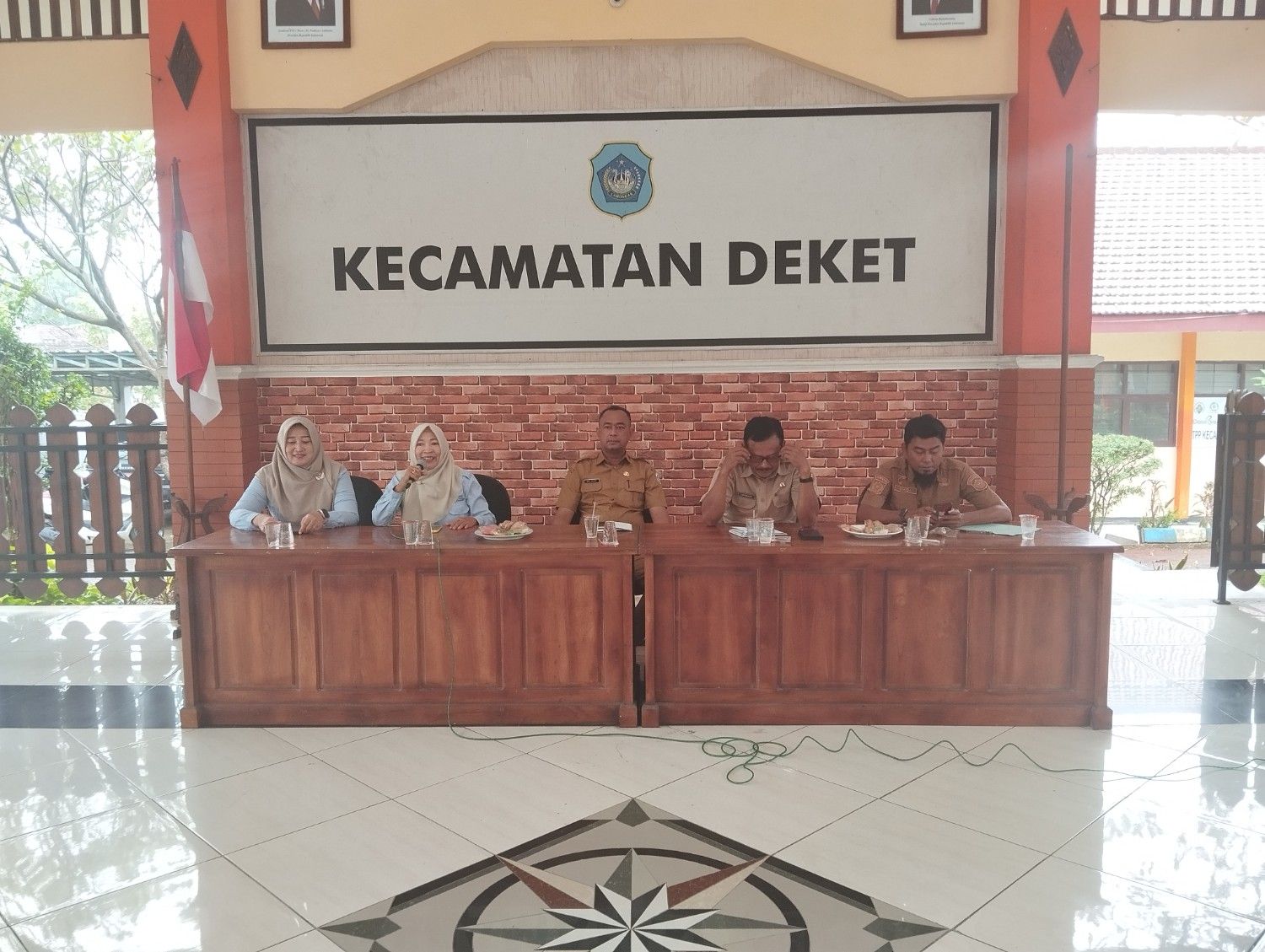Rapat Koordinasi Sekretaris Desa (Sekdes) dan Kepala Urusan (Kaur) se-Kecamatan Deket Tahun 2026